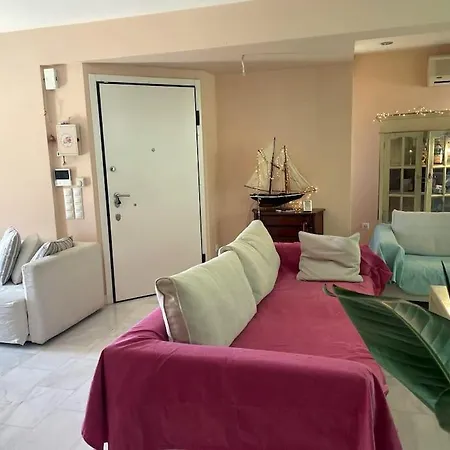 Maisonete Balcony & Parking Apartment Athens