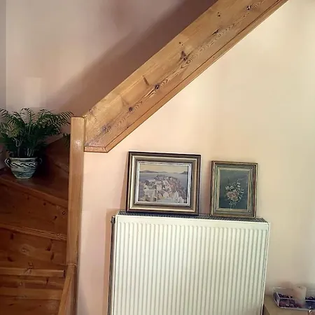 Maisonete Balcony & Parking Apartment *